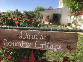 Dora's Country Cottage, Escalante